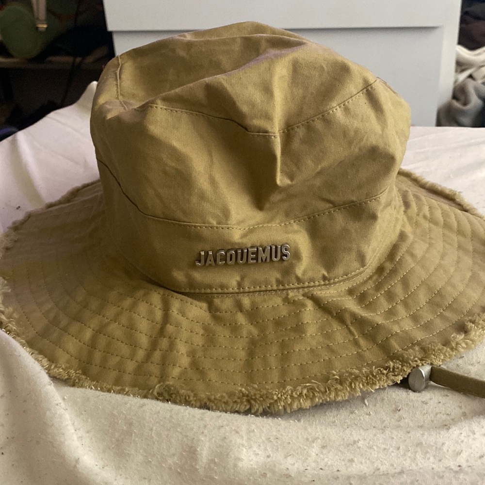 Jacquemus Bucket Hat